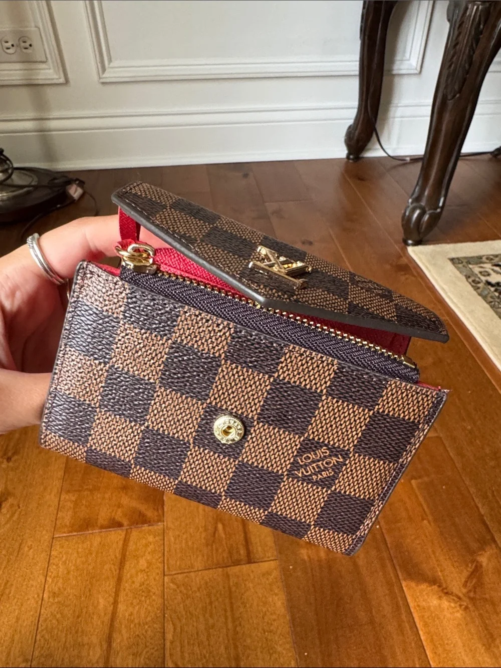 LV wallet